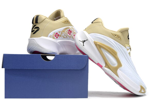 Jordan Luka 3-time2win.ru