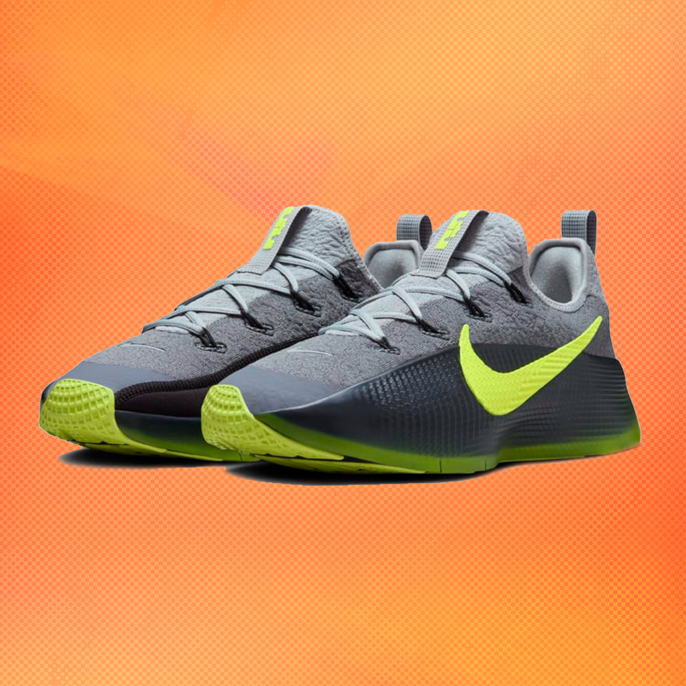 Nike LeBron TR 1