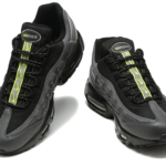 Nike_Air_Max_95__Neon__-05